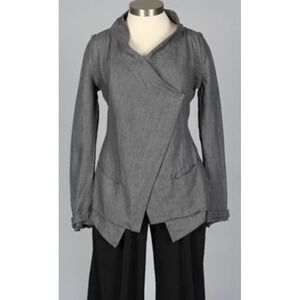 ELM by Matthildur Women's‎ Size 2 100% Linen Asymmetrical Button Up Shirt